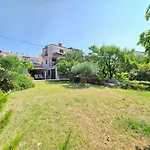 Mit Balkon- Ac- Privatparkplatz By Interhome Crikvenica