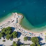 Mit Balkon- Ac- Privatparkplatz By Interhome Lägenhet Crikvenica