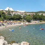 Mit Balkon- Ac- Privatparkplatz By Interhome * Crikvenica