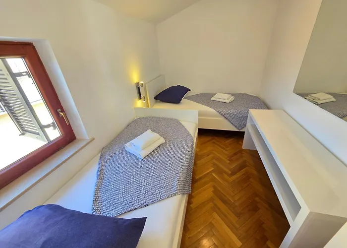 公寓 Mit Balkon- Ac- Privatparkplatz By Interhome